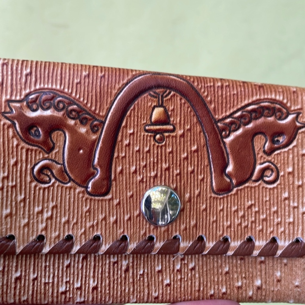 Vintage 70’s tool made leather coin purse/card holder - Picture 2 of 7